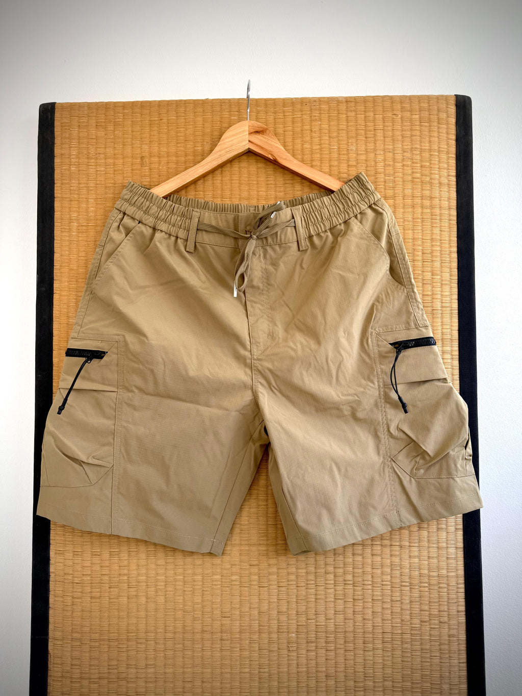 Short Cargo "Aventure"